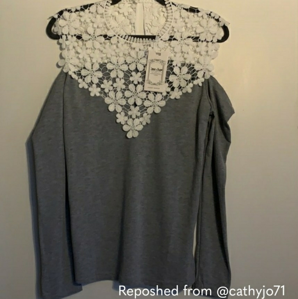 Coeur De Vague Long Sleeve Top with Lace